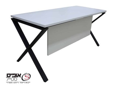 שולחן מחשב עם רגל X