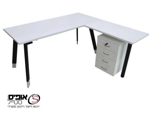 שולחן מחשב לירי עם רגל סטייל