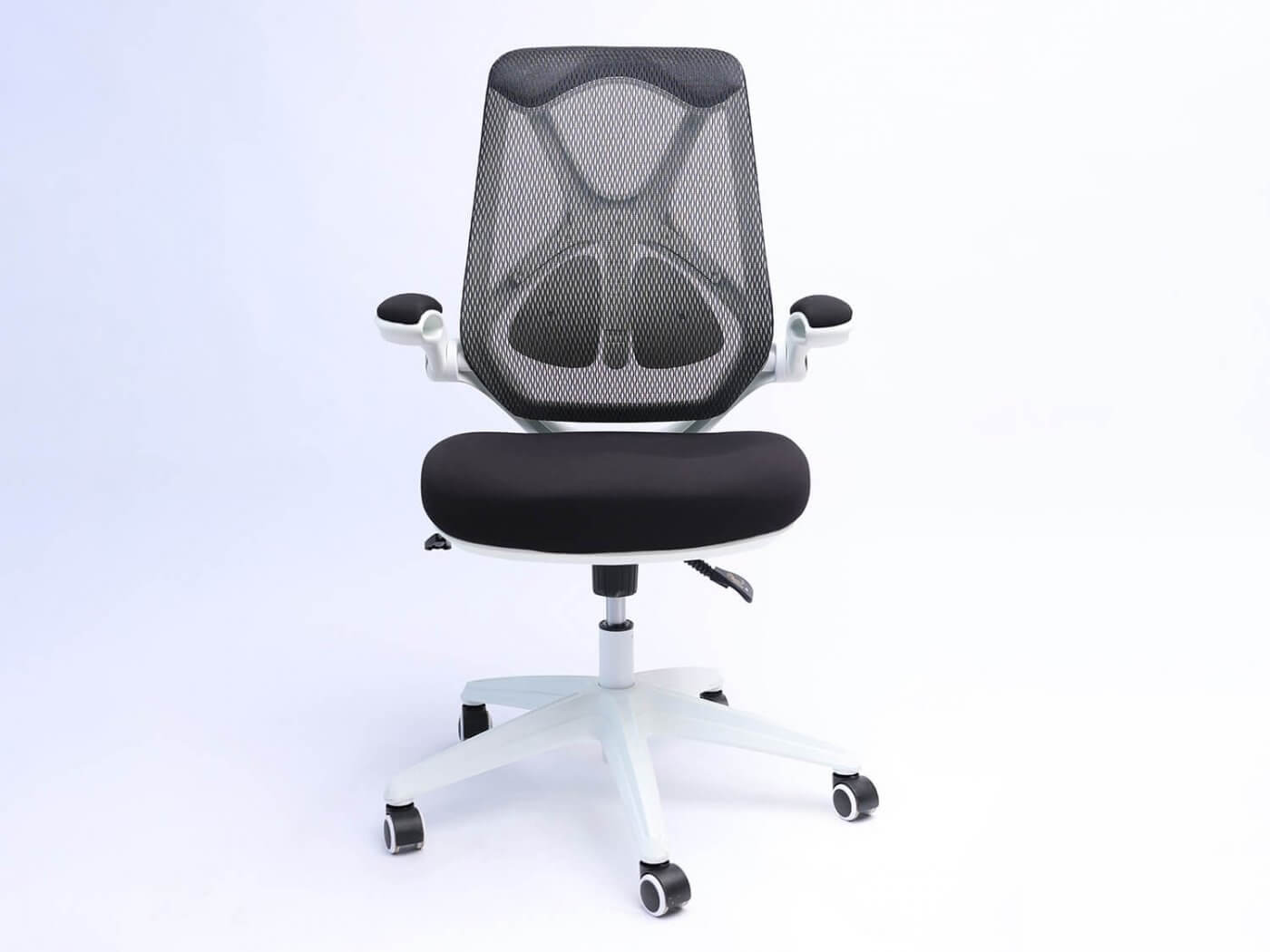כסא מחשב דגם יופיטר לבן מושב שחור